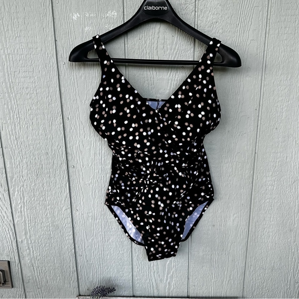 TrimShaper Slimming  Swimsuit  12